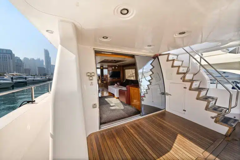 YACHT-RENTAL-DUBAI-BD-90-9.jpg