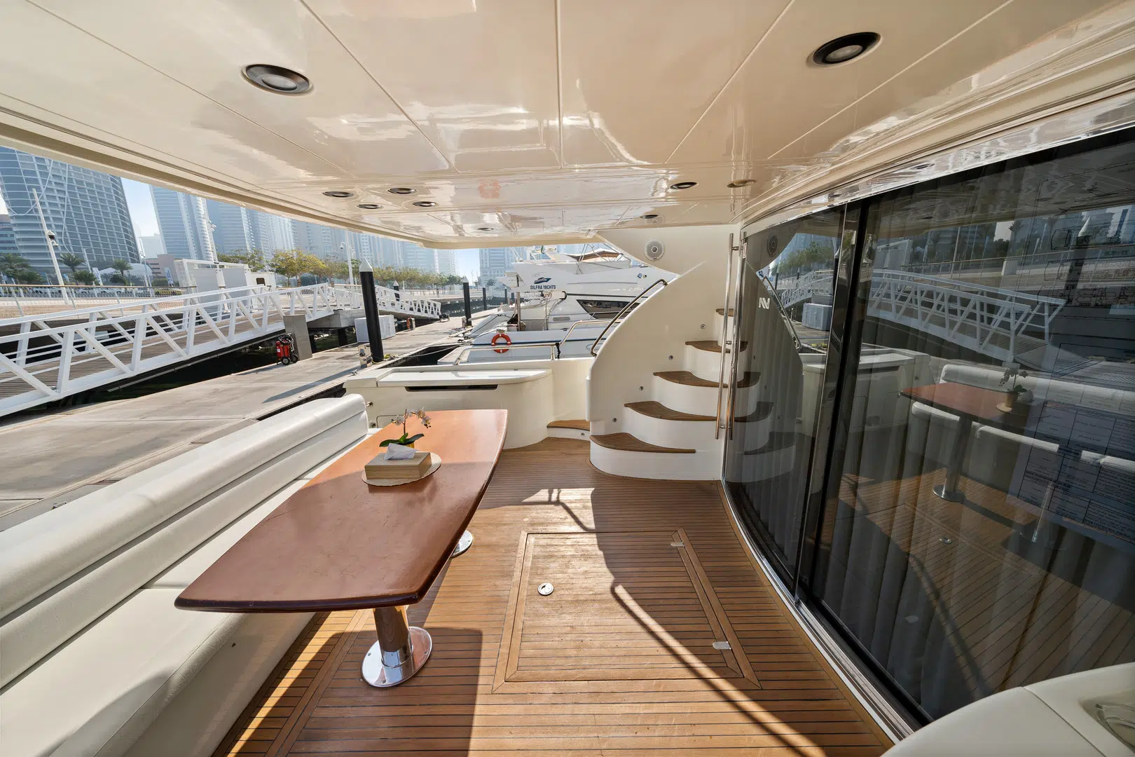 YACHT-RENTAL-DUBAI-LN-68-10.jpeg