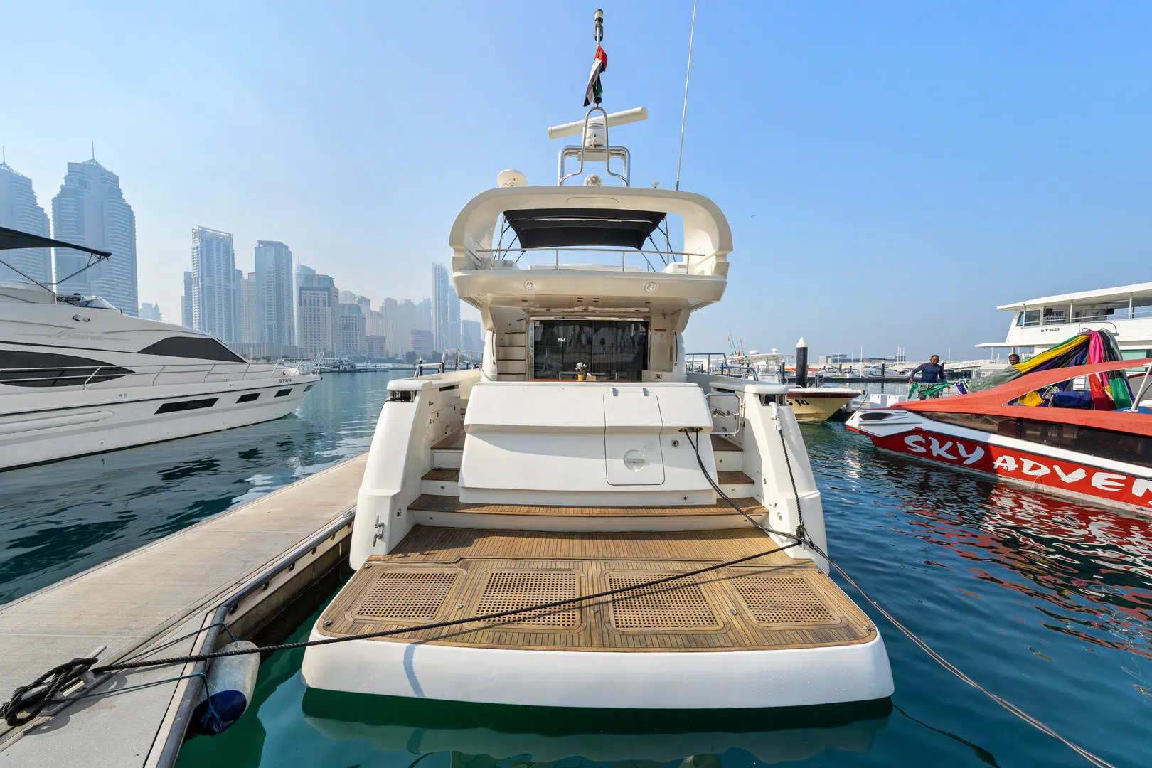 YACHT-RENTAL-DUBAI-LN-68-3.jpeg