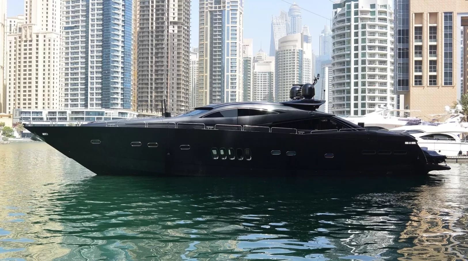 95ft-Black-Predator-95-blackpredator95ft-For-Sale-Dubai-2