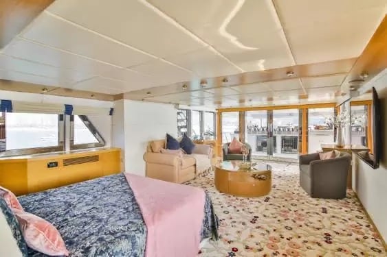 balthazar-yachting-yacht-charter-finesse-150ft00007