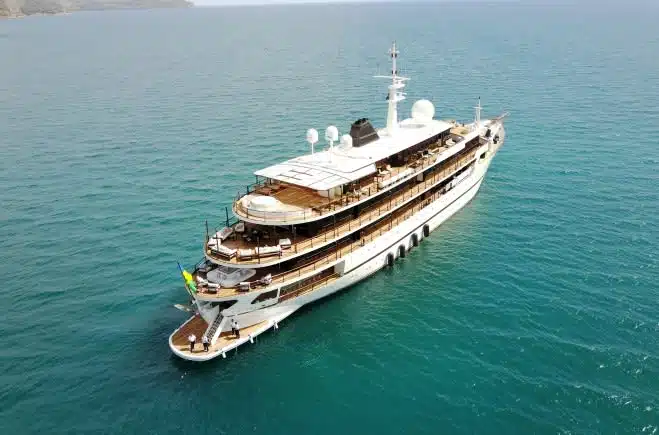 yacht-yacht-charter-chakra-282ft8