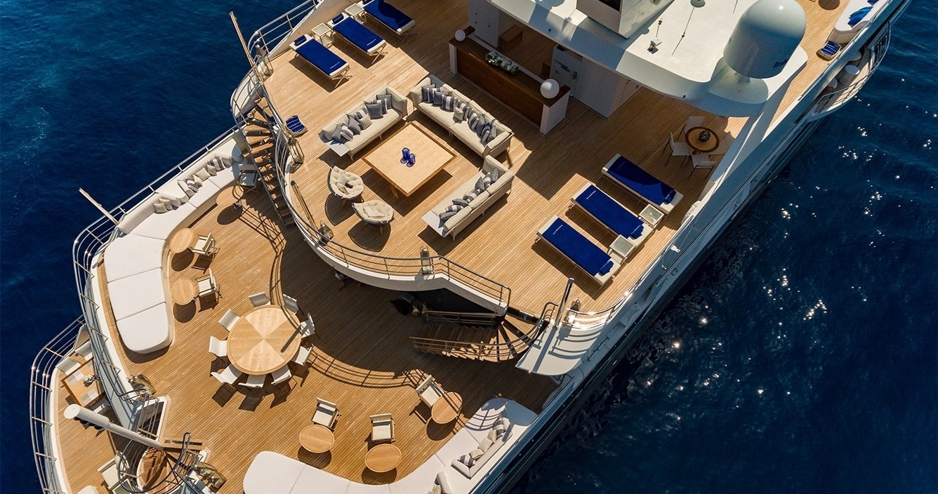 yacht-yacht-charter-serenity-236ft2