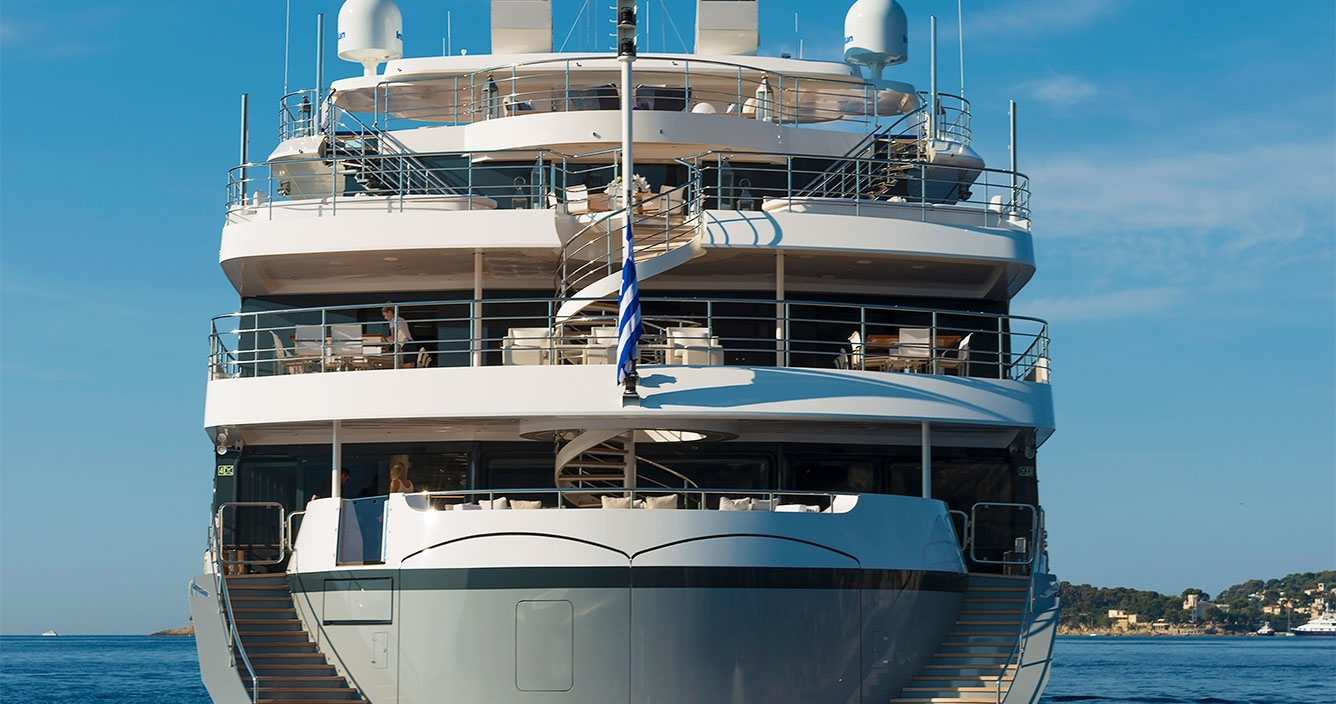 yacht-yacht-charter-serenity-236ft5